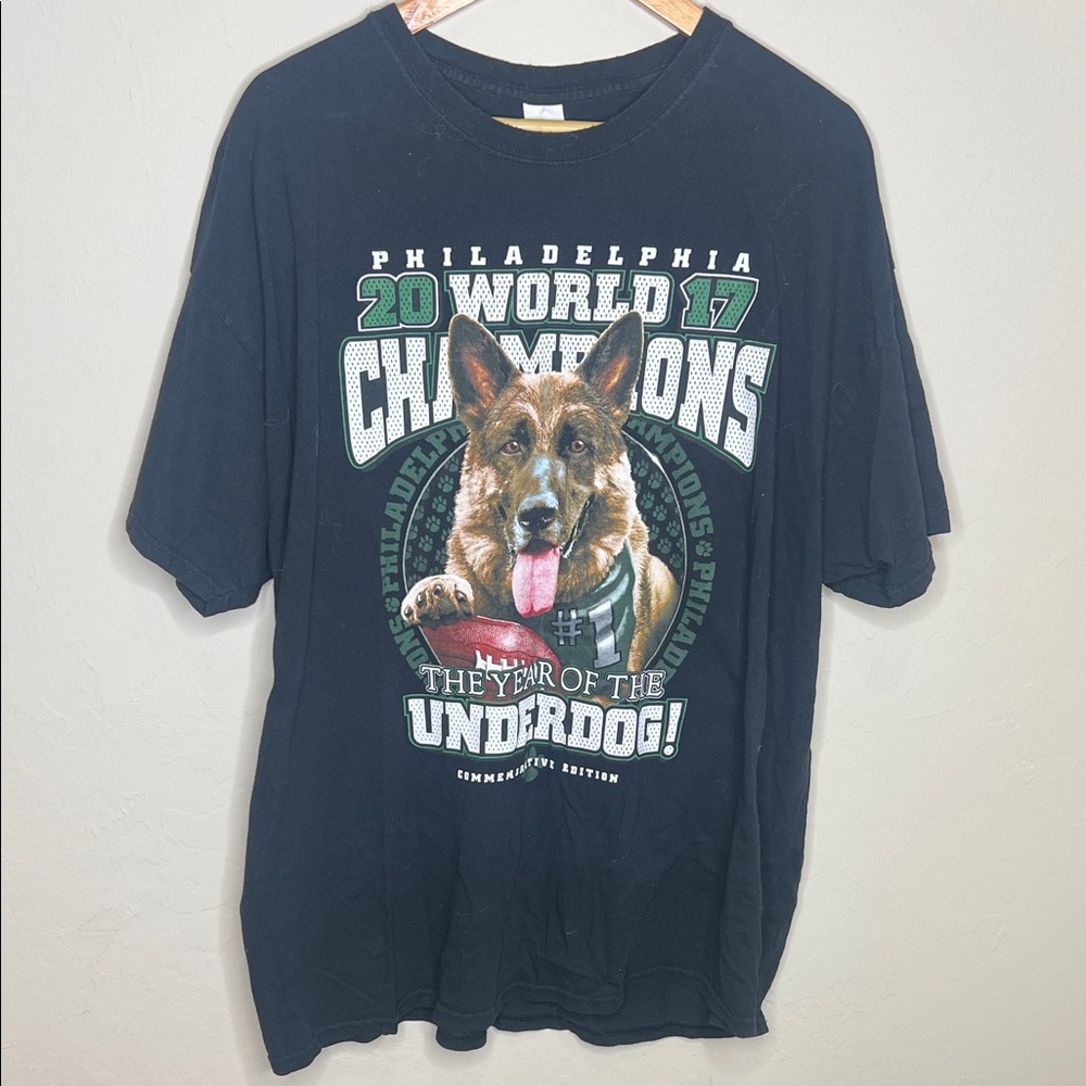 Philadelphia Eagles World Champions Dog T-Shirt German Shepherd 2XL Black
